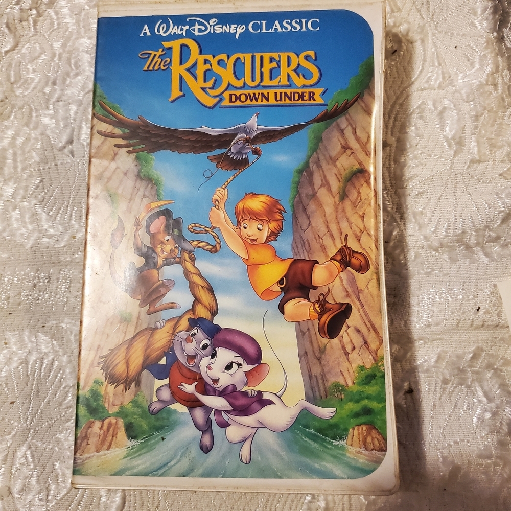 Rare: The Rescuers Down Under VHS ISBN 1-55890-142-6 Black Diamond Classics